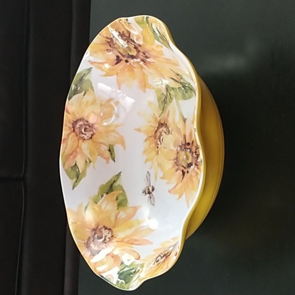 Tuscan Sunflower Bees Melamine 12.5" Serving Bowl